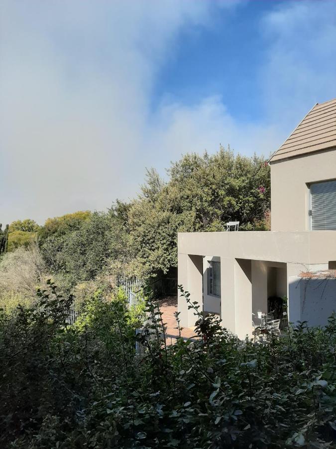 Orangerie Guest House Johannesburg Esterno foto