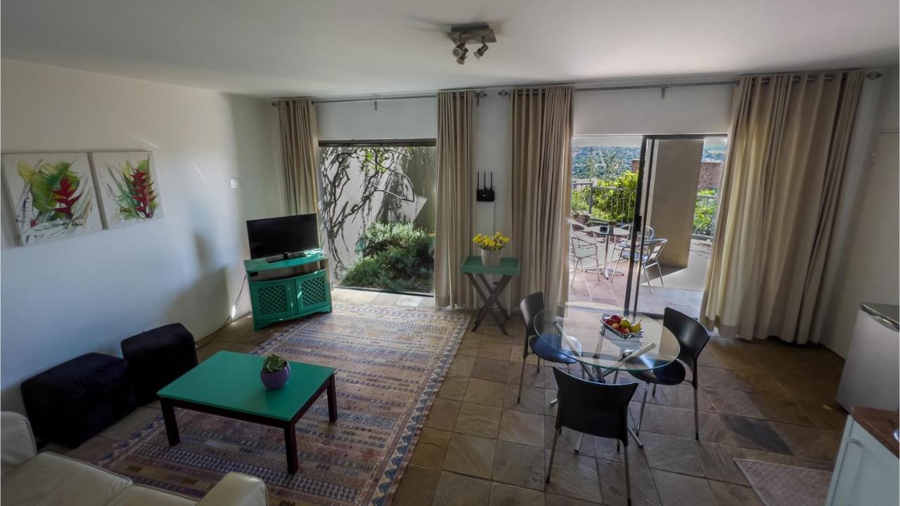 Orangerie Guest House Johannesburg Esterno foto