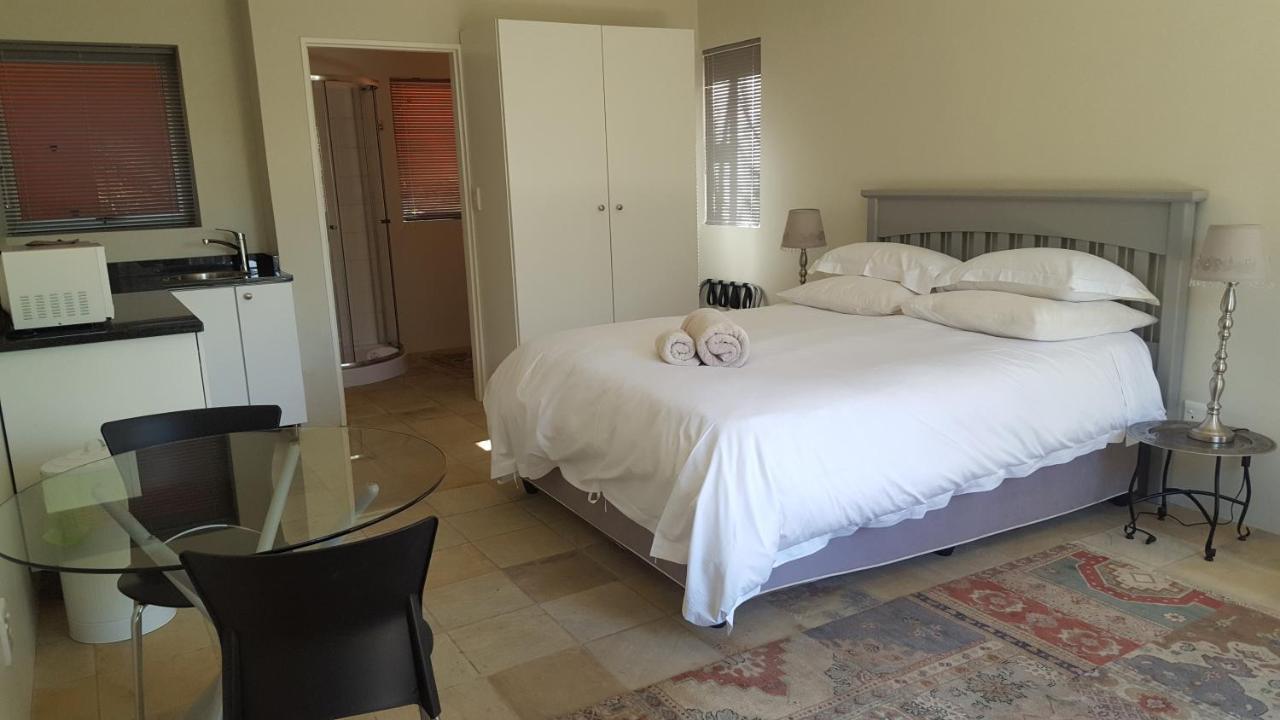 Orangerie Guest House Johannesburg Esterno foto