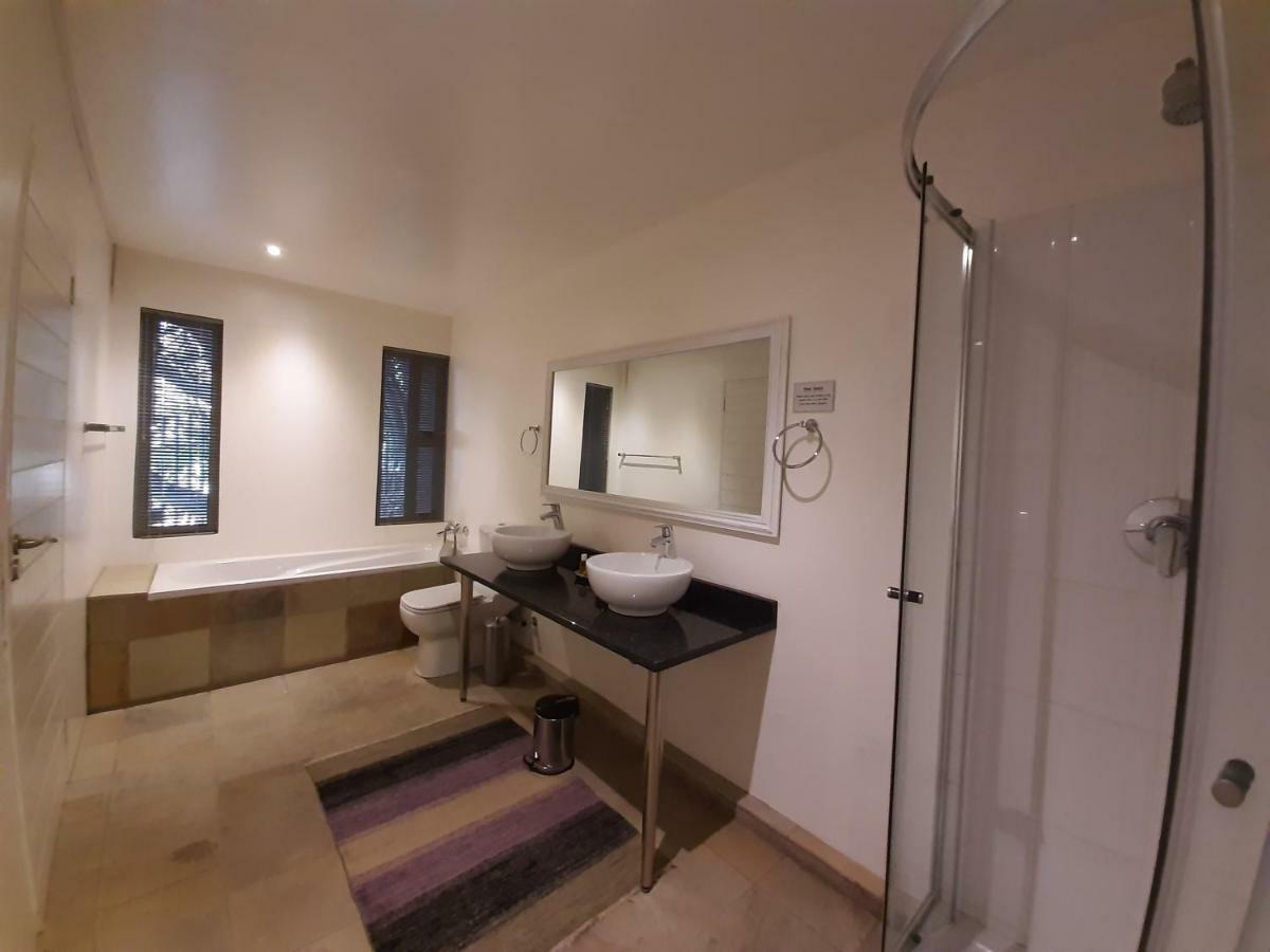 Orangerie Guest House Johannesburg Esterno foto