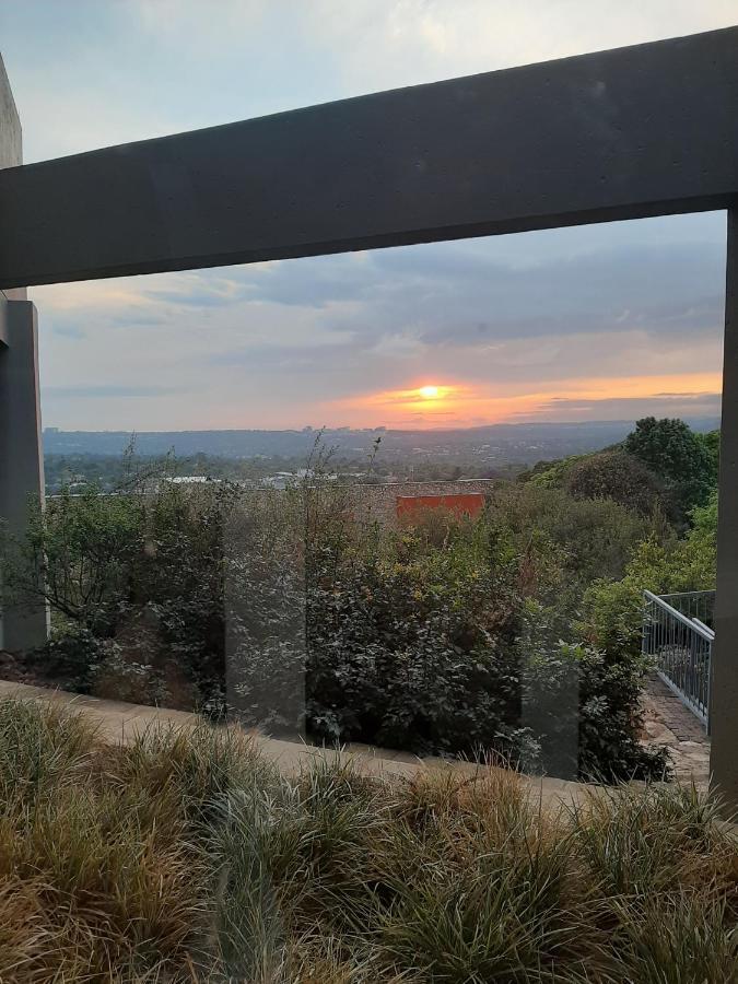 Orangerie Guest House Johannesburg Esterno foto